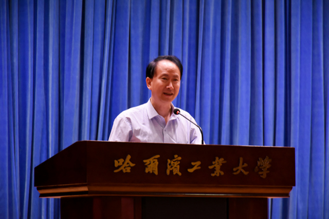 99905新莆京院长黄玉东发言